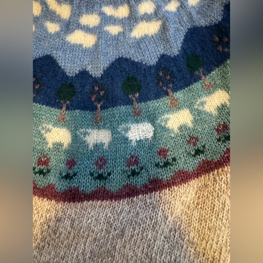 Vintage Eddie Bauer Sheep Sweater - Medium